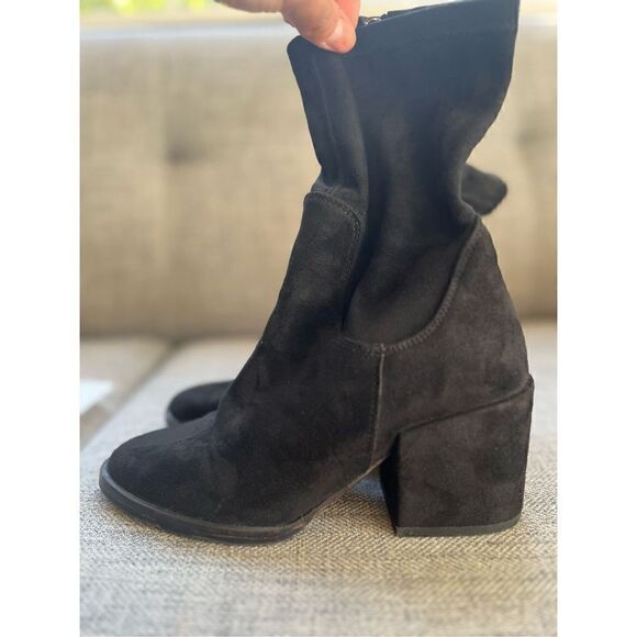 Charles David  ankle boots - Picture 5 of 9